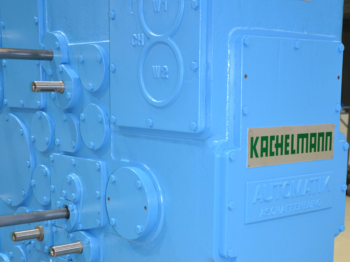 kachelmann-getriebe-referenzen-instandsetzung-eines-hauptgetriebes-fuer-eine-spinnmaschine-fertiggestellt-detailansicht.jpg